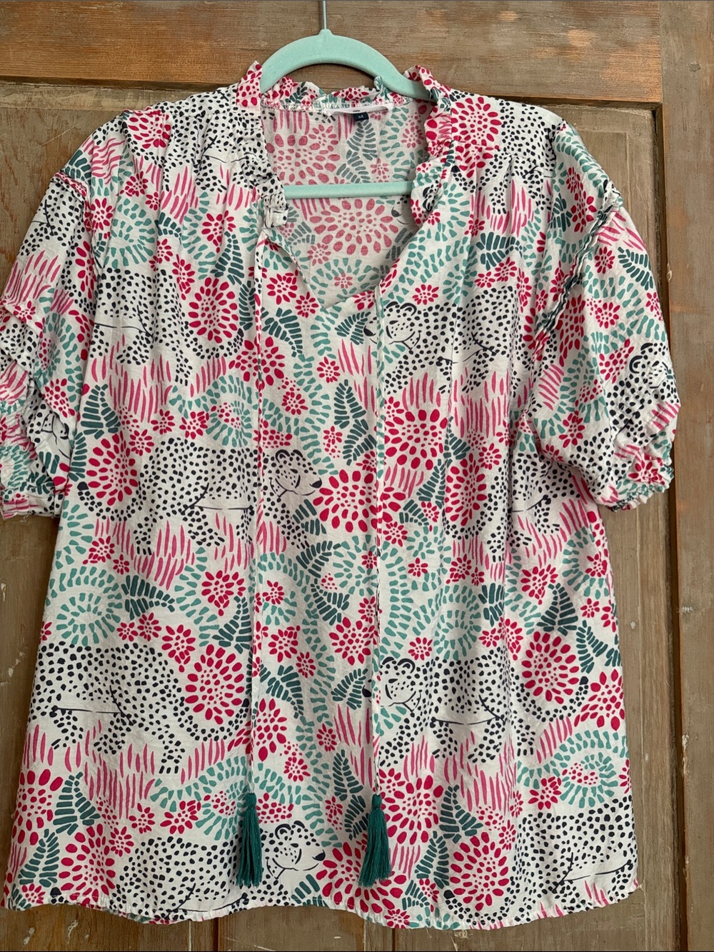 Floral & Leopard Print Short Sleeve Blouse — Pink & Teal